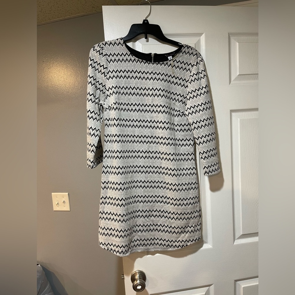 White quarter sleeve dress